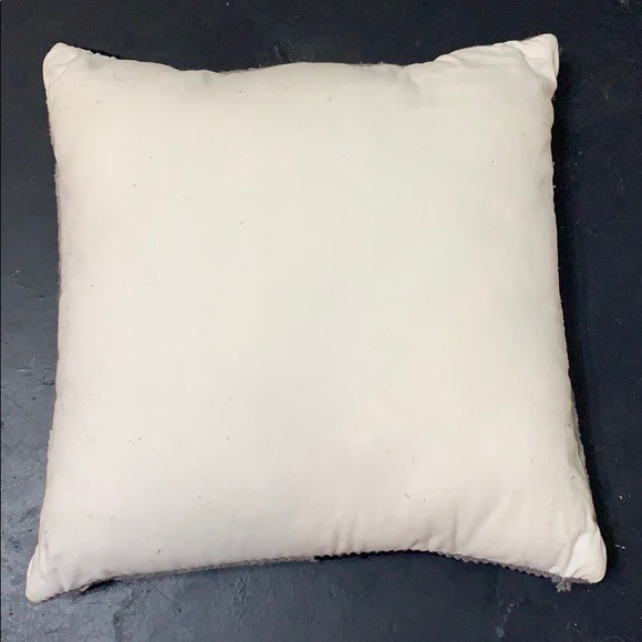 Pillow - Picture 2 of 2